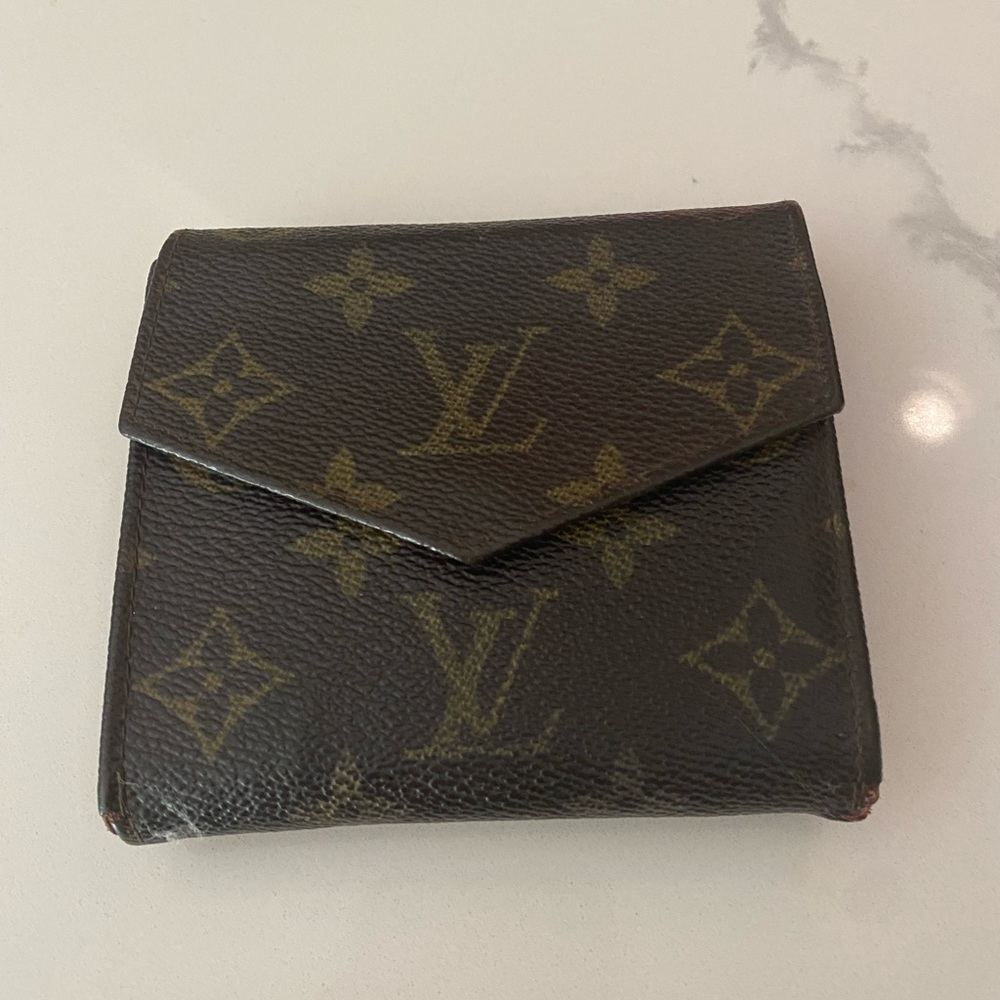 AUTHENTIC Louis Vuitton Compact Wallet